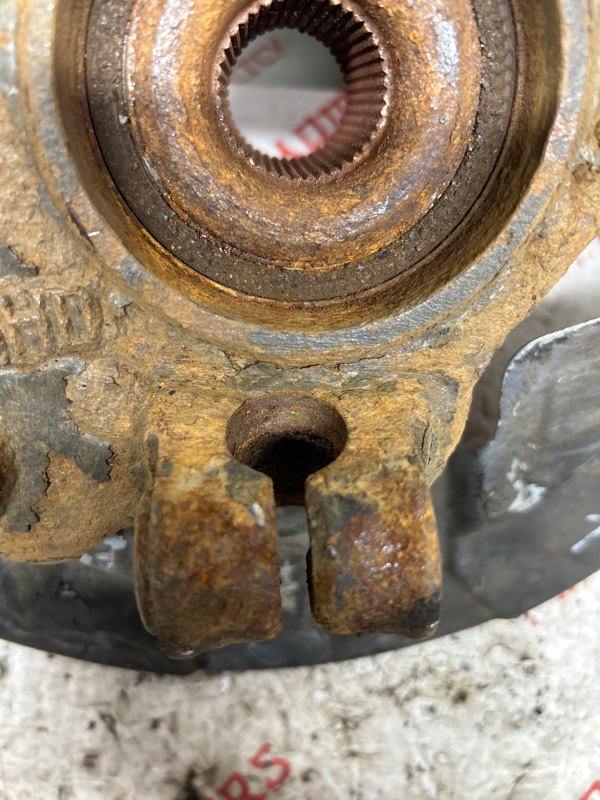 Кулак поворотный, 3000 рублей, Владимир