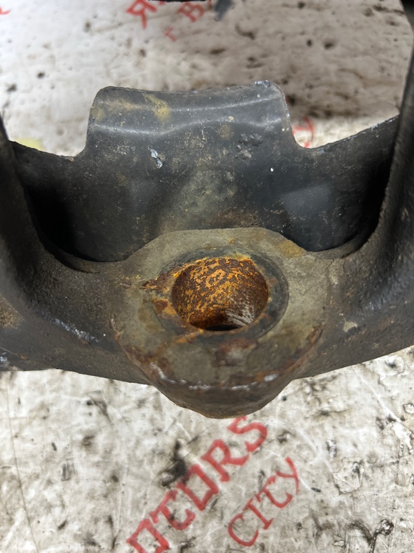 Кулак поворотный, 4000 рублей, Владимир