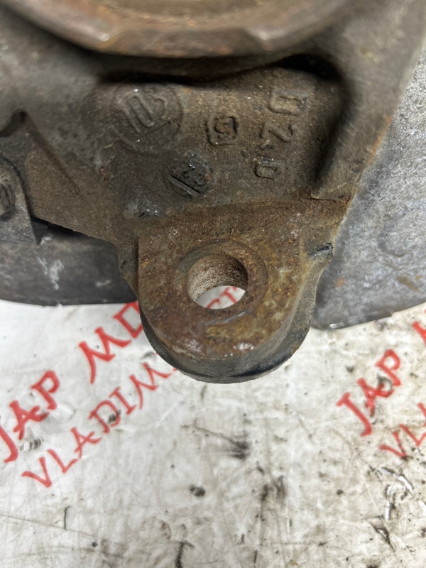 Кулак поворотный, 5000 рублей, Владимир