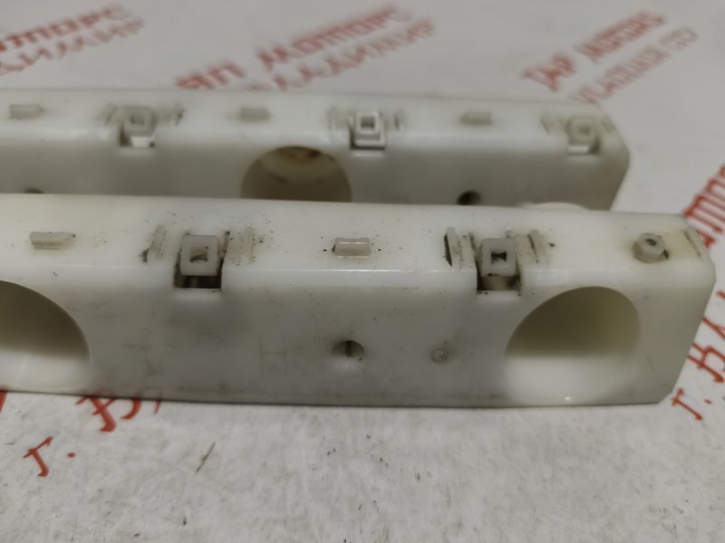 Крепление бампера, 1000 рублей, Владимир