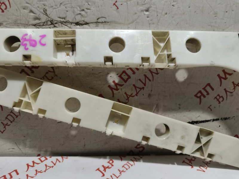 Крепление бампера, 2000 рублей, Владимир