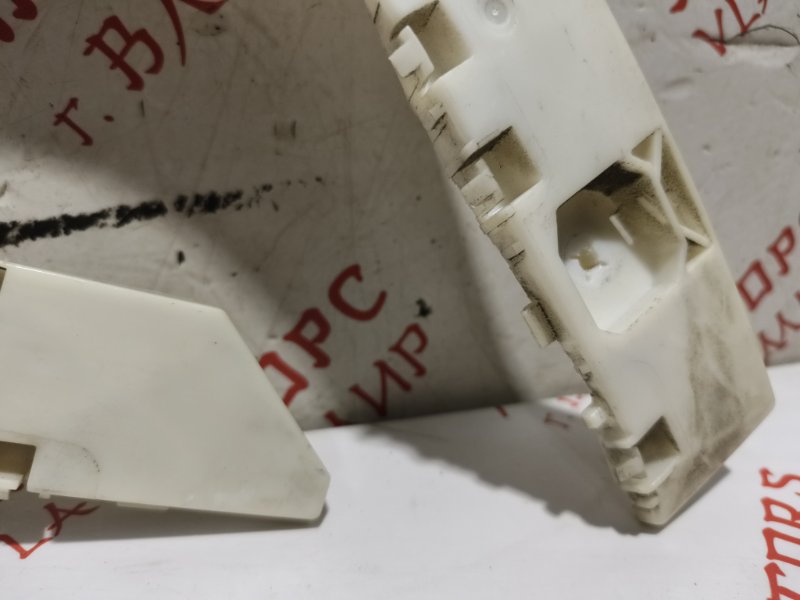 Крепление бампера, 2000 рублей, Владимир