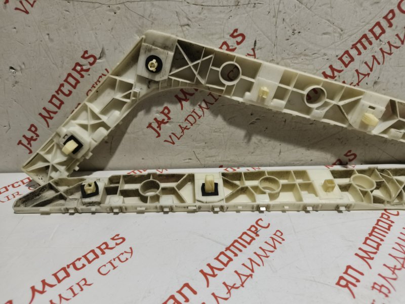 Крепление бампера, 2000 рублей, Владимир