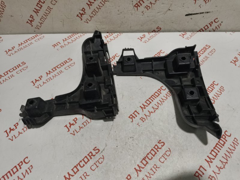 Крепление бампера, 1000 рублей, Владимир