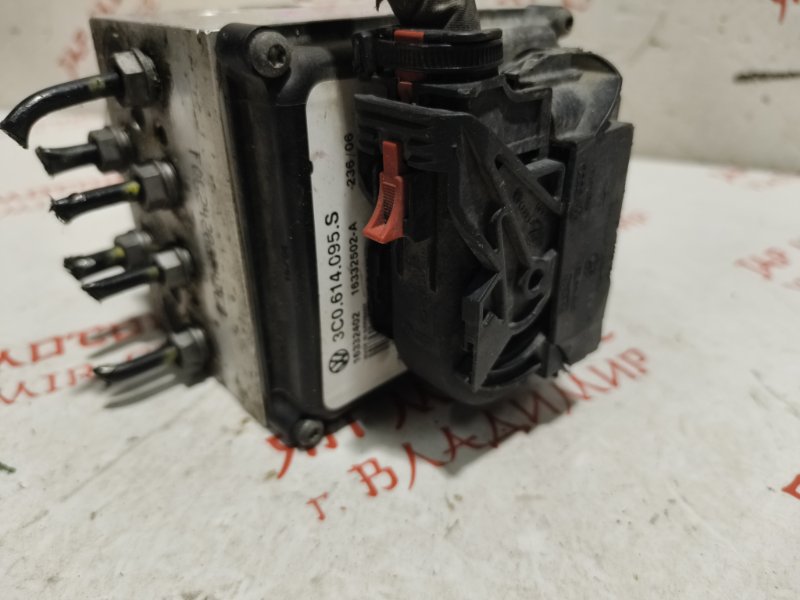 Блок ABS, 2000 рублей, Владимир