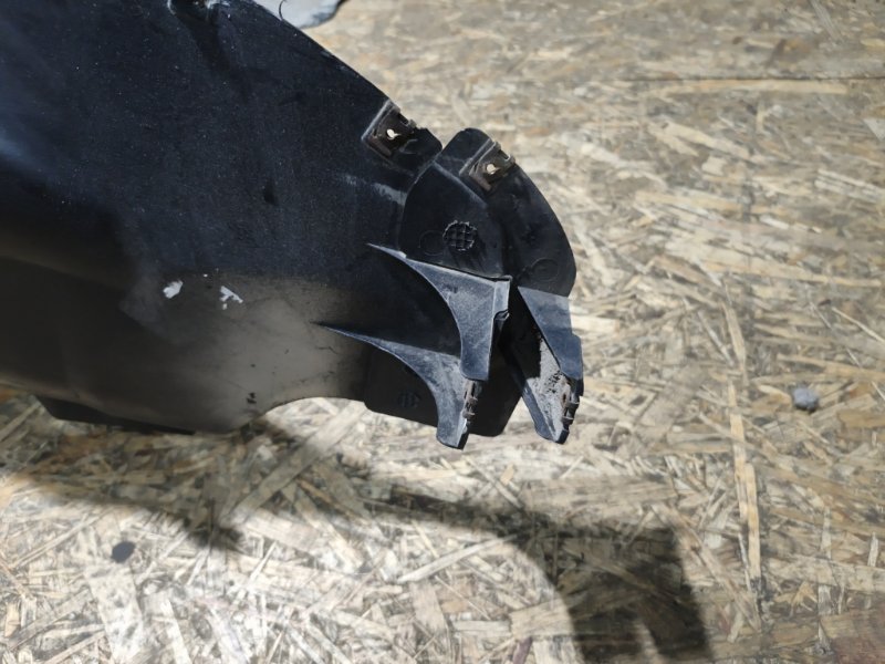 Подкрылок, 3000 рублей, Владимир