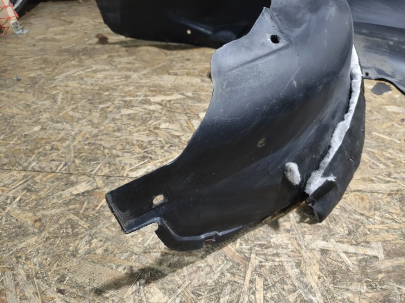 Подкрылок, 3000 рублей, Владимир