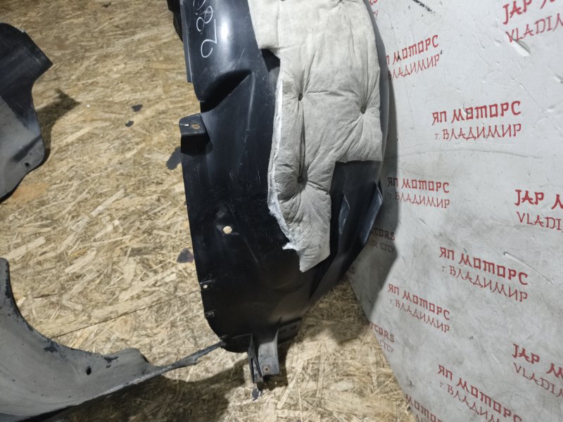 Подкрылок, 3000 рублей, Владимир