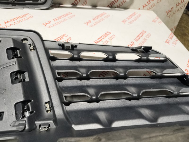 Решетка радиатора, 2000 рублей, Владимир