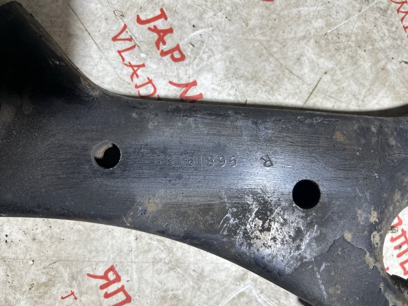 Рычаг подвески нижний, 2000 рублей, Владимир