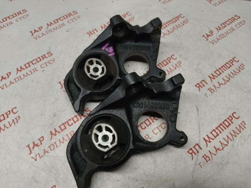 Кронштейн привода, 1000 рублей, Владимир