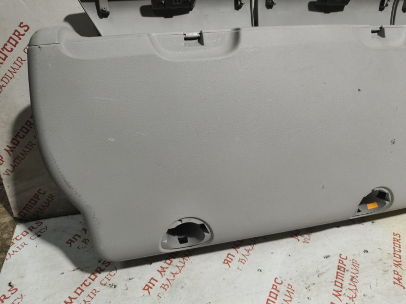 Полка салона, 12000 рублей, Владимир