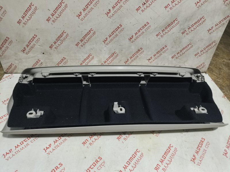 Полка салона, 12000 рублей, Владимир