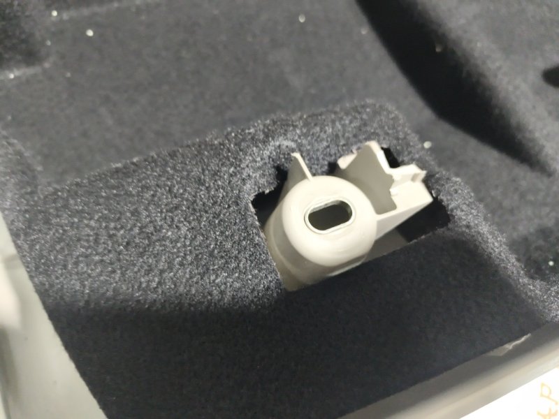 Полка салона, 12000 рублей, Владимир