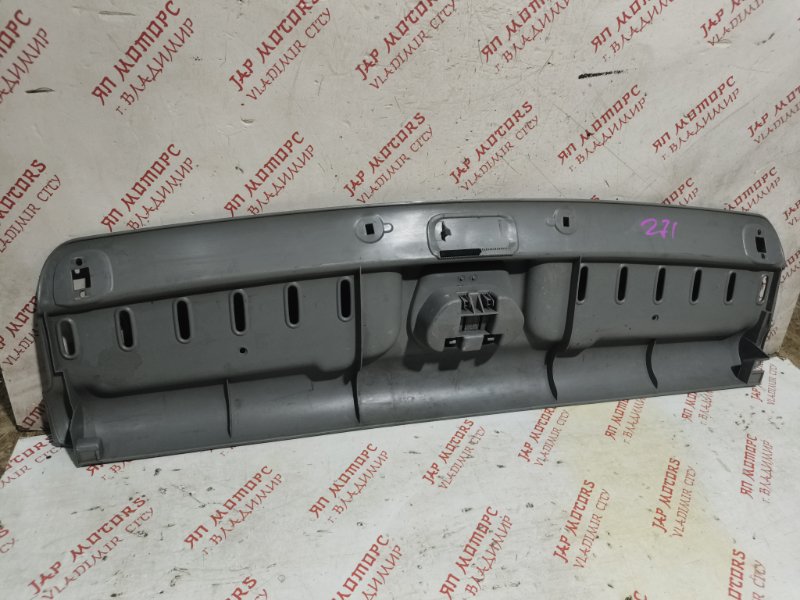 Полка салона, 5000 рублей, Владимир