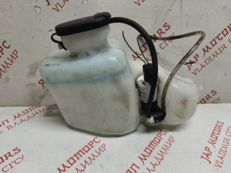 Бачок стеклоомывателя, 1000 рублей, Владимир