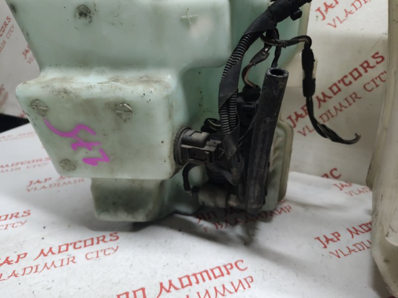 Бачок стеклоомывателя, 2000 рублей, Владимир