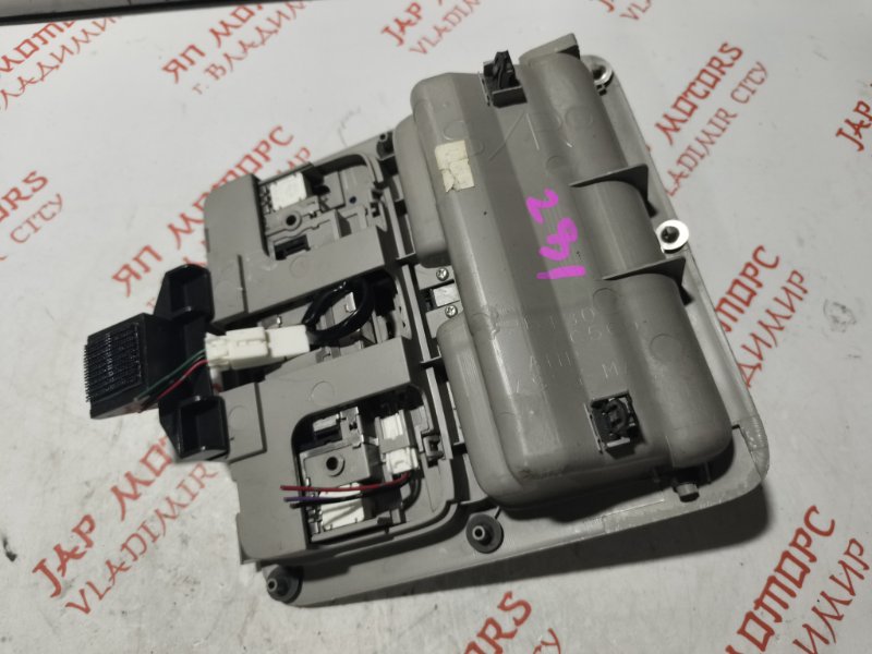 Плафон подсветки салона, 3000 рублей, Владимир