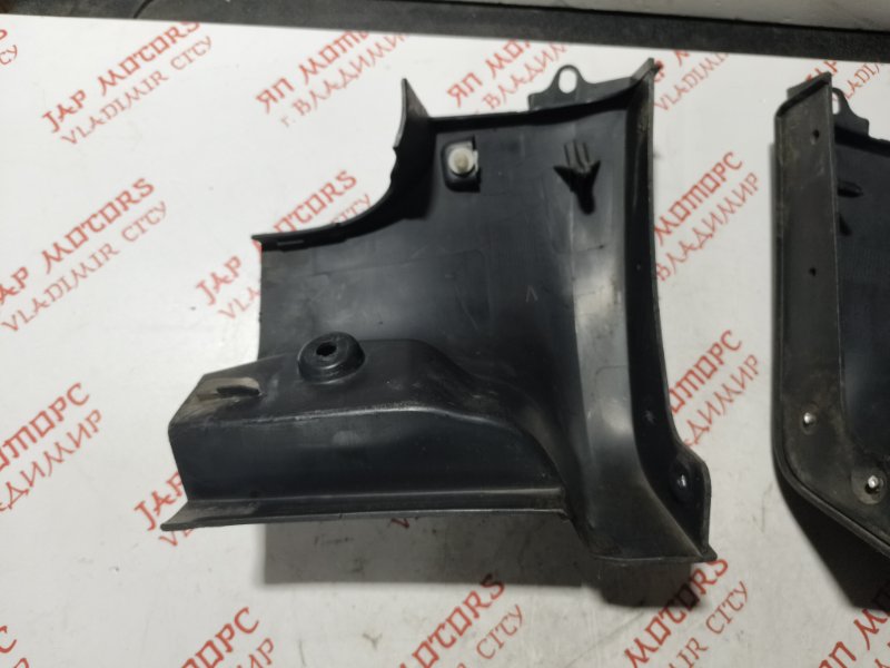 Накладка кузова, 2000 рублей, Владимир