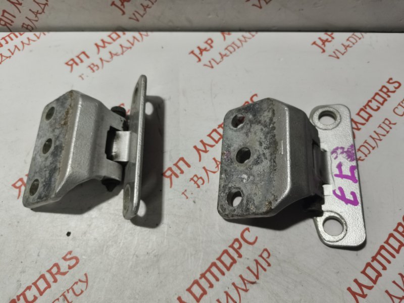 Петля крышки багажника, 800 рублей, Владимир