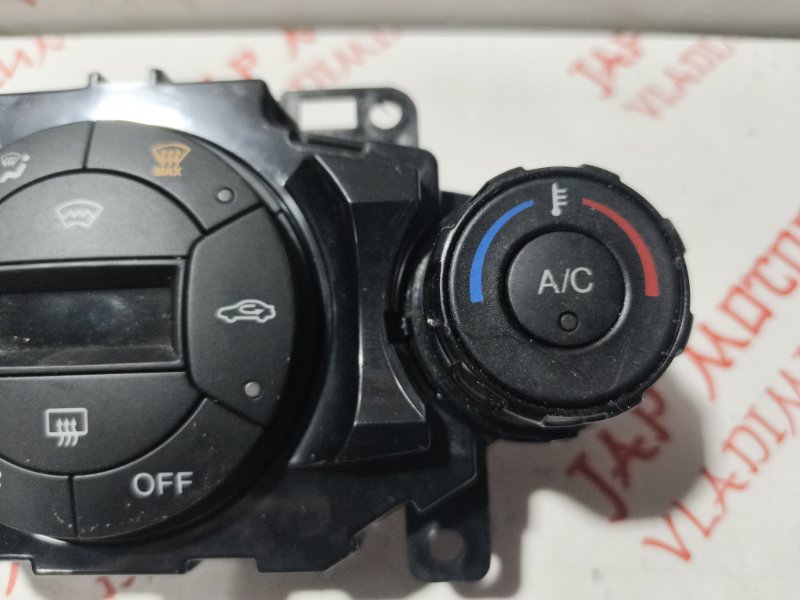 Блок управления климат-контролем, 2000 рублей, Владимир