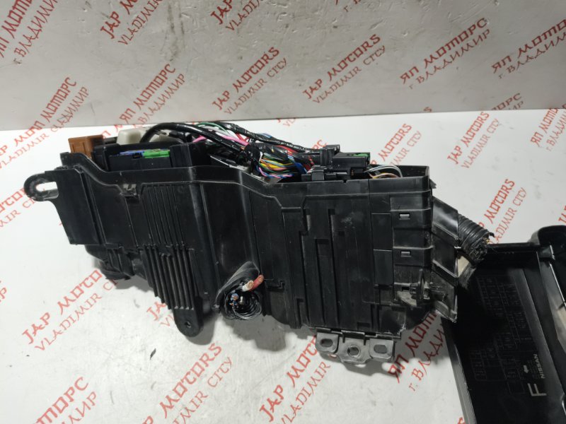 Блок предохранителей, 3000 рублей, Владимир