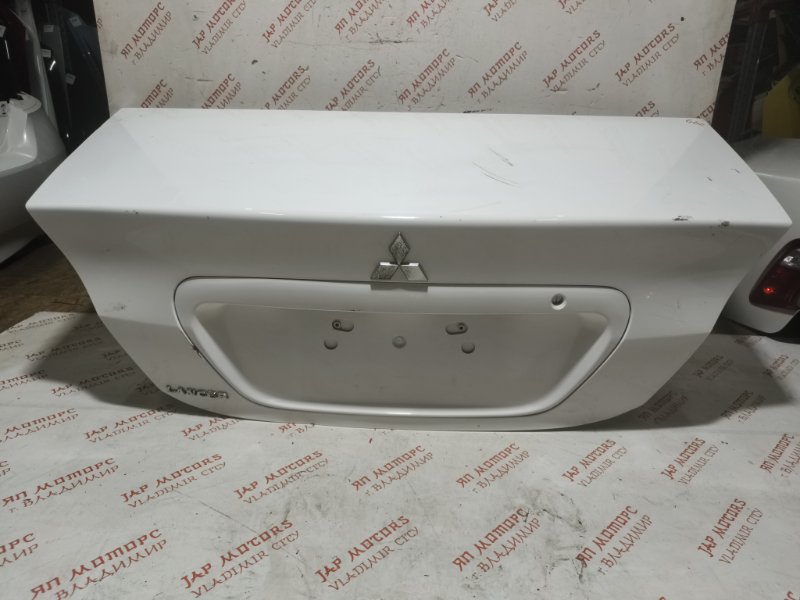 Крышка багажника, 15000 рублей, Владимир