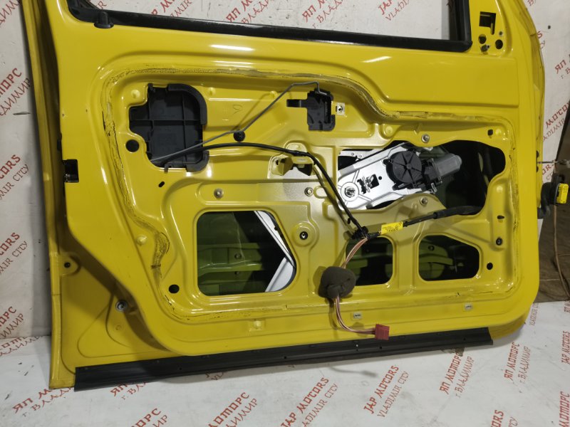 Дверь боковая, 10000 рублей, Владимир