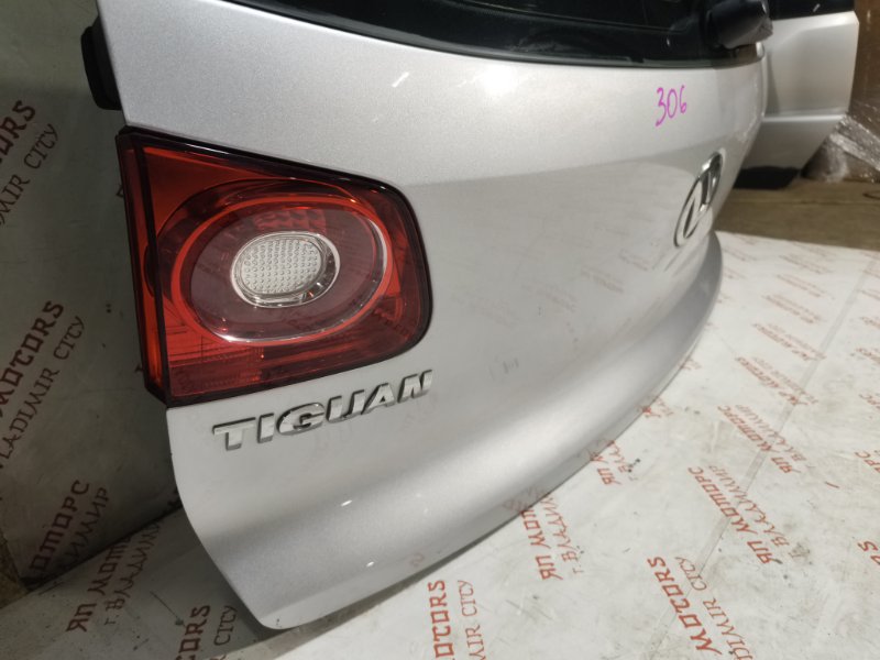 Крышка багажника, 35000 рублей, Владимир