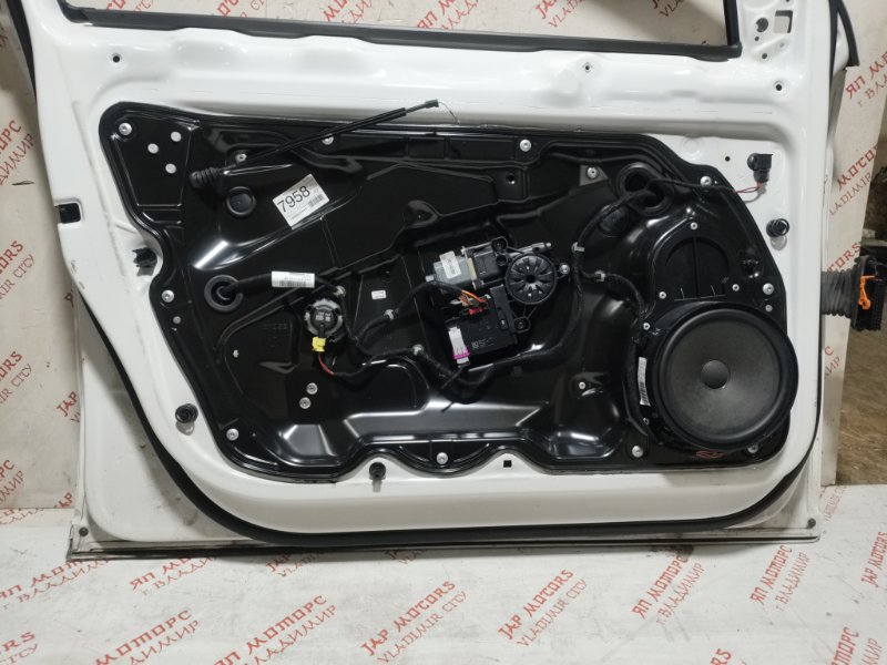 Дверь боковая, 22000 рублей, Владимир