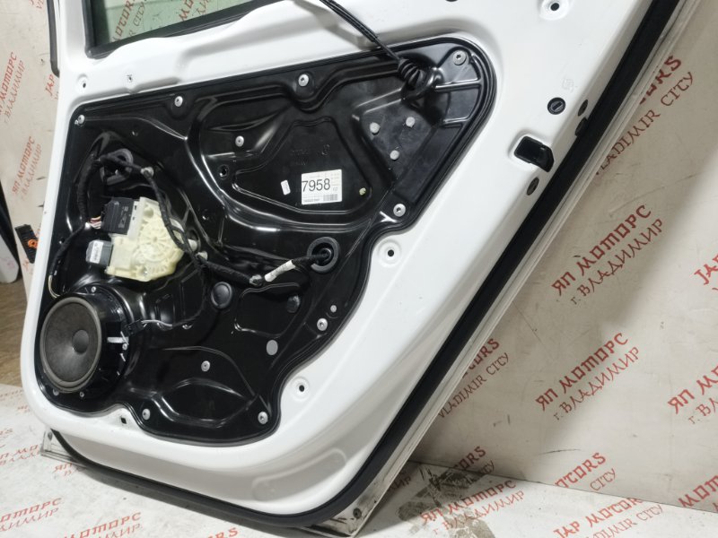 Дверь боковая, 25000 рублей, Владимир