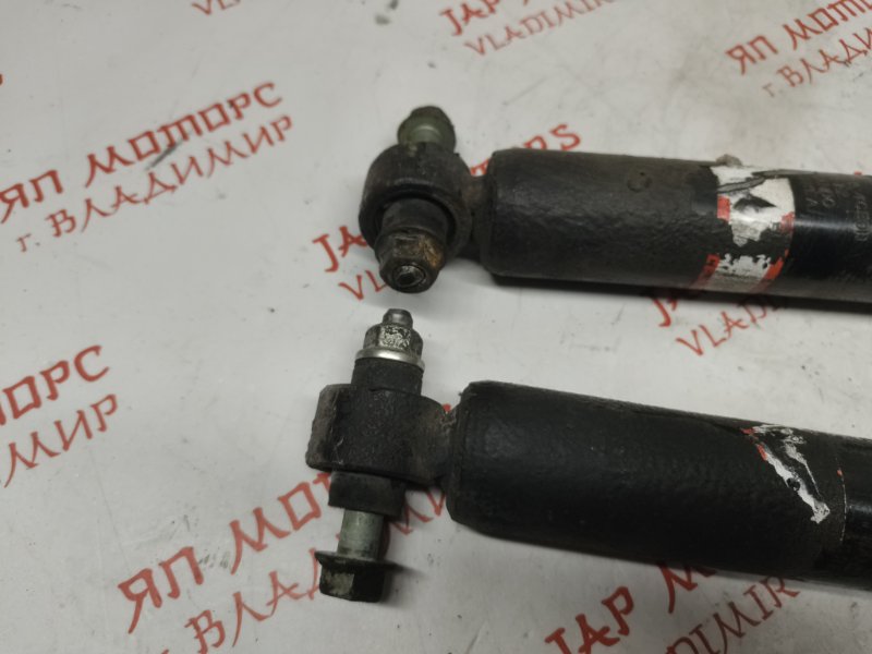 Амортизатор подвески, 2500 рублей, Владимир