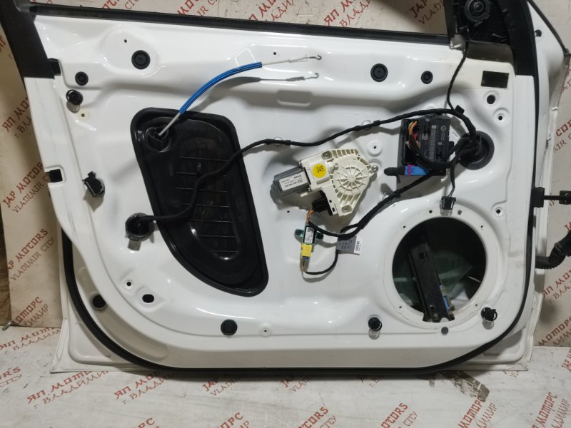 Дверь боковая, 10000 рублей, Владимир