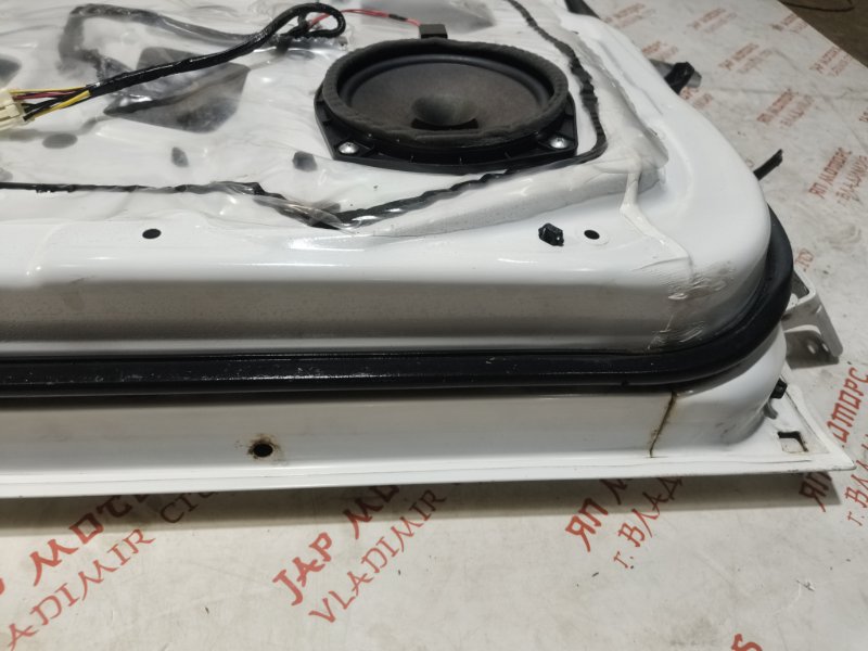 Дверь боковая, 15000 рублей, Владимир