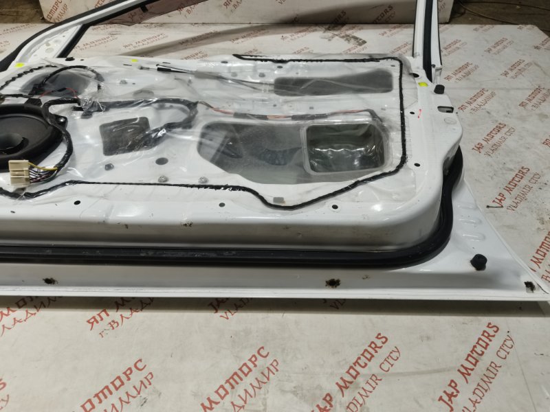 Дверь боковая, 15000 рублей, Владимир