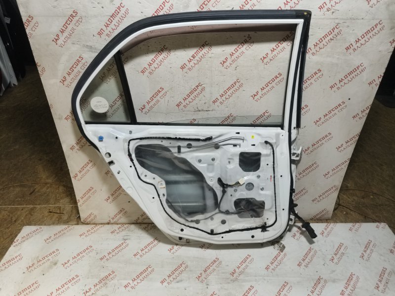 Дверь боковая, 12000 рублей, Владимир