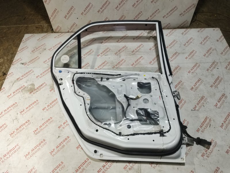 Дверь боковая, 12000 рублей, Владимир