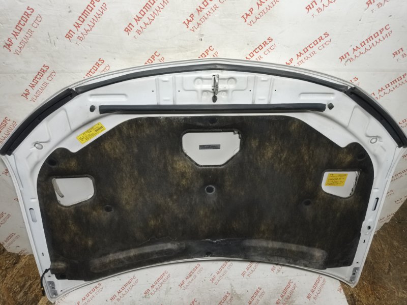 Капот, 13000 рублей, Владимир