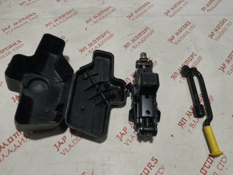 Домкрат, 2500 рублей, Владимир