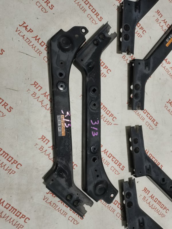 Крепление фары, 1000 рублей, Владимир