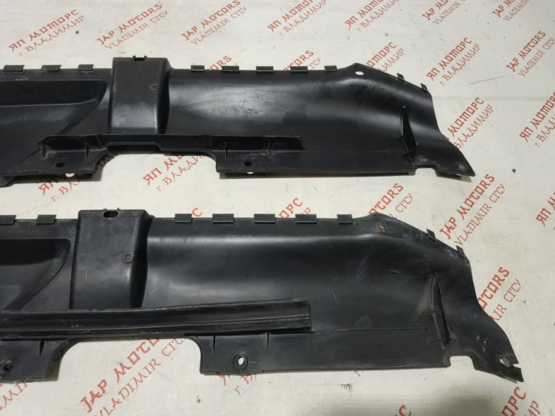 Накладка замка капота, 1500 рублей, Владимир