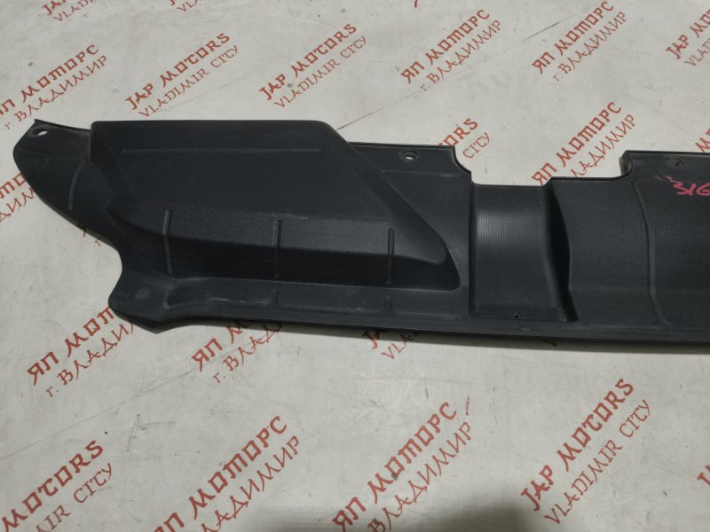 Накладка замка капота, 1500 рублей, Владимир