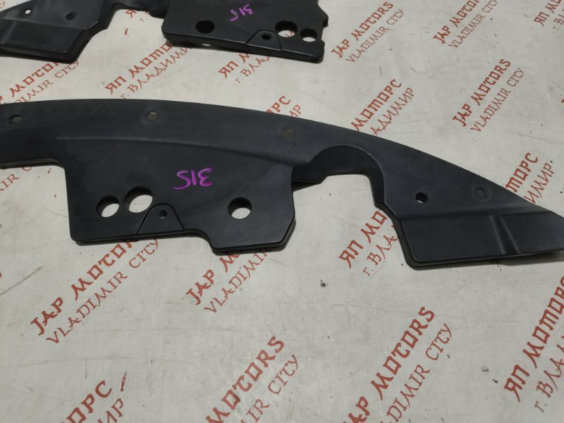 Накладка замка капота, 2000 рублей, Владимир