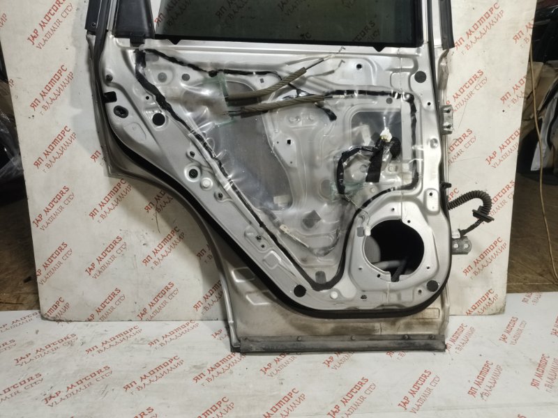 Дверь боковая, 10000 рублей, Владимир