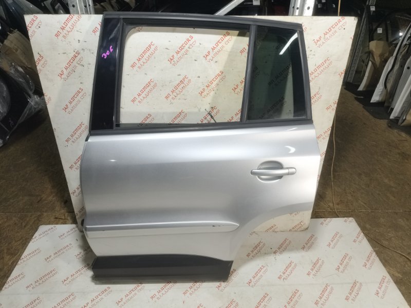 Дверь боковая, 18000 рублей, Владимир