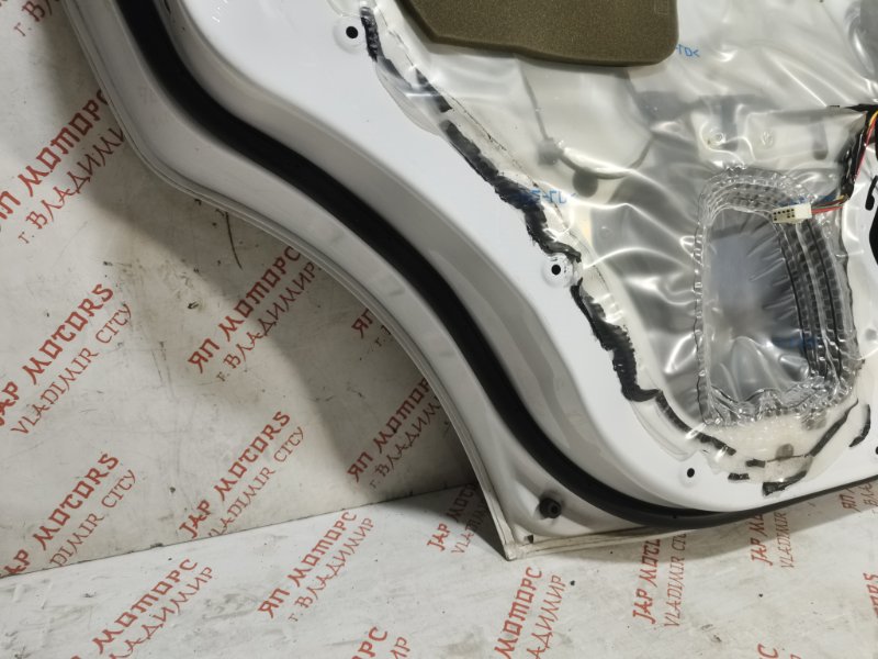 Дверь боковая, 12000 рублей, Владимир