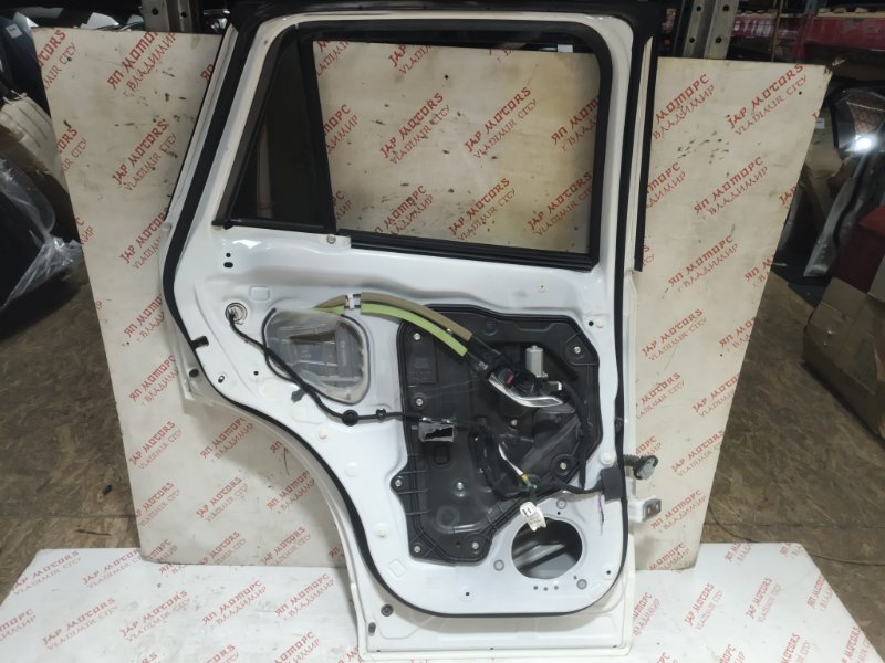 Дверь боковая, 22000 рублей, Владимир