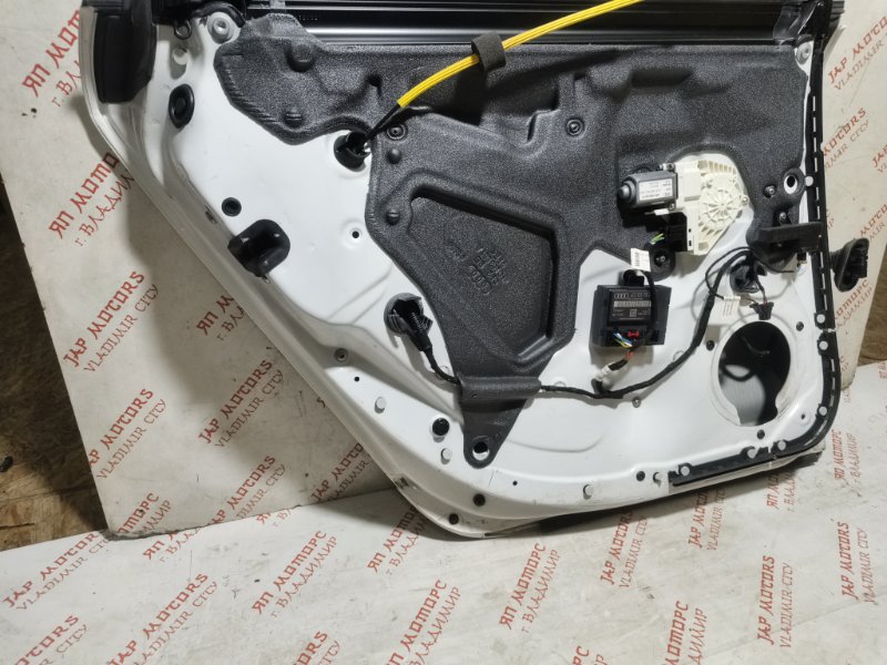 Дверь боковая, 9000 рублей, Владимир