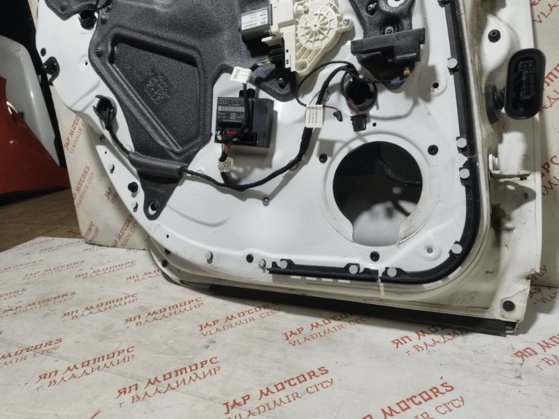 Дверь боковая, 9000 рублей, Владимир