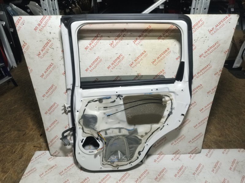 Дверь боковая, 12000 рублей, Владимир